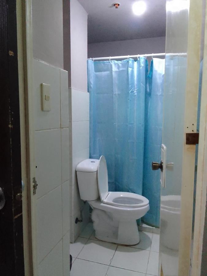 Emmanuel'S Service Apartment Near The Airport Manila Bagian luar foto